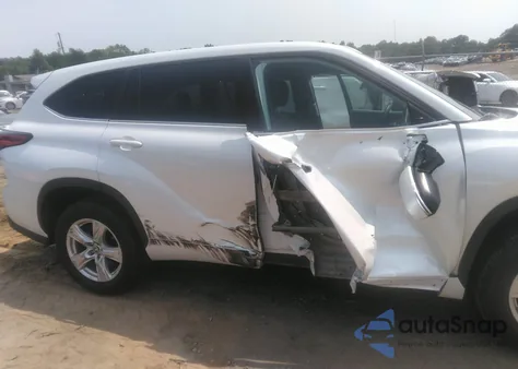 2023 Toyota Highlander L из США, поврежденный, VIN 5TDKDRAH4PS501003